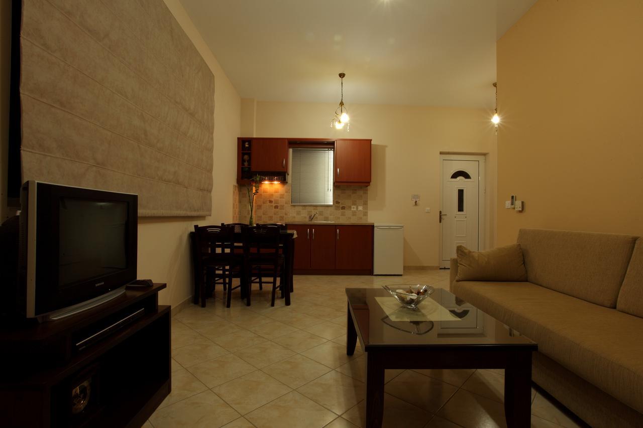 Pantheon Hotel & Suites Nerotriviá 部屋 写真